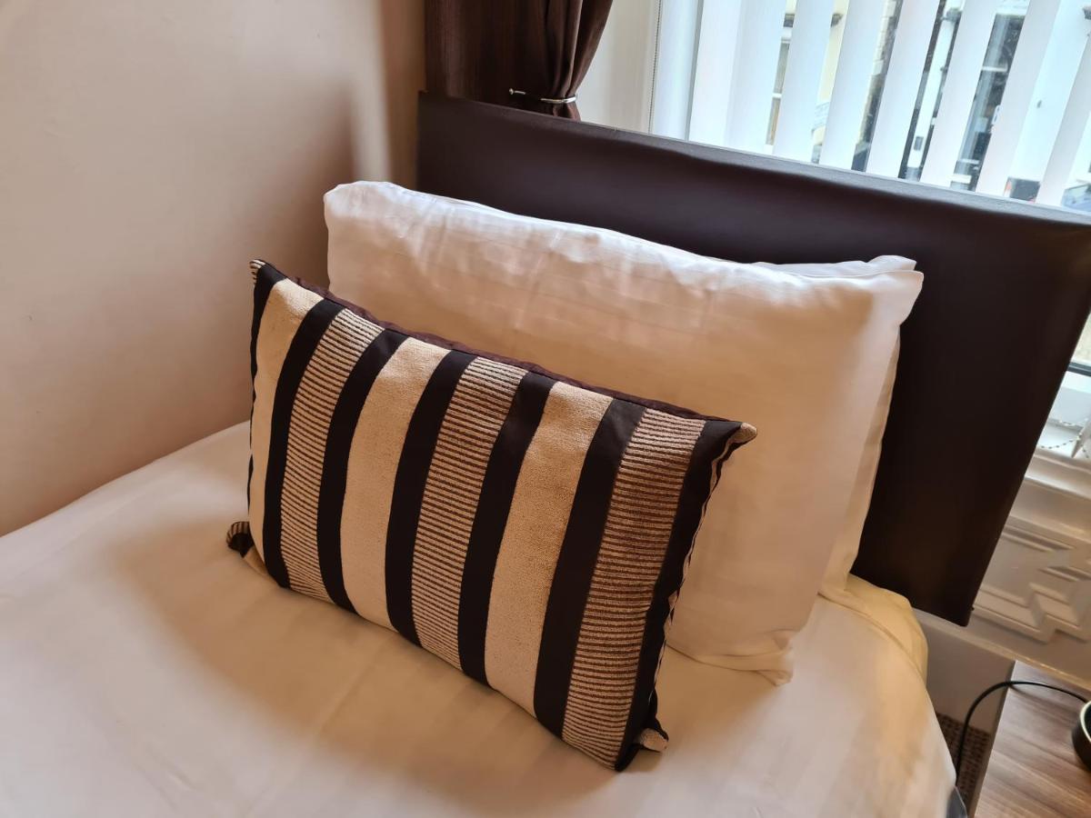 Guest house The Penkelie Southport