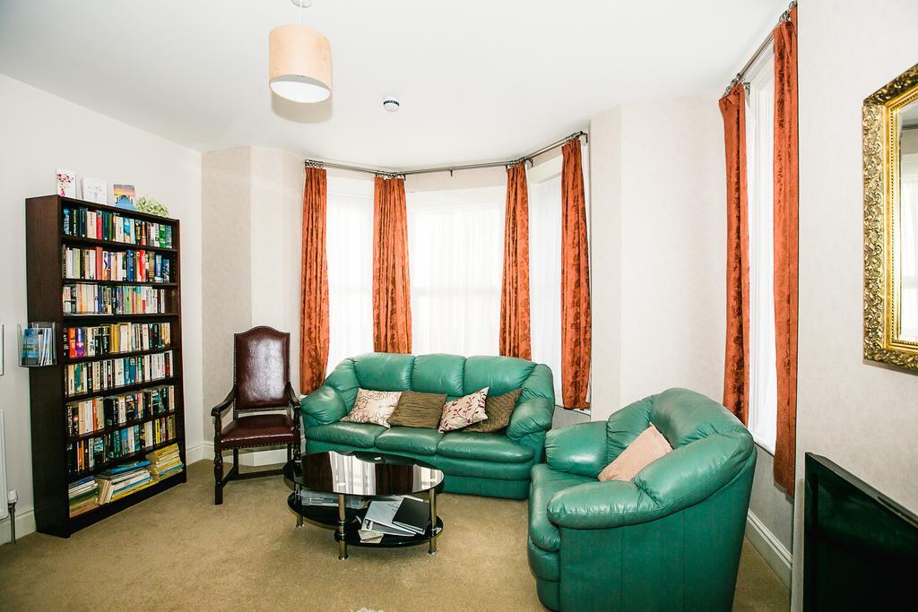 Birkdale Guest house