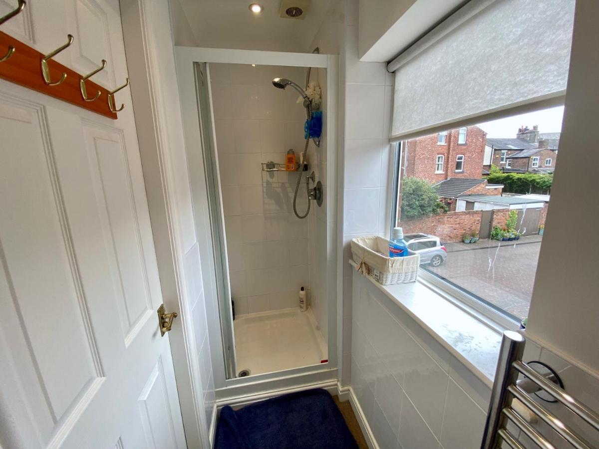 Holiday home Spacious Two Bedroom House - Tm