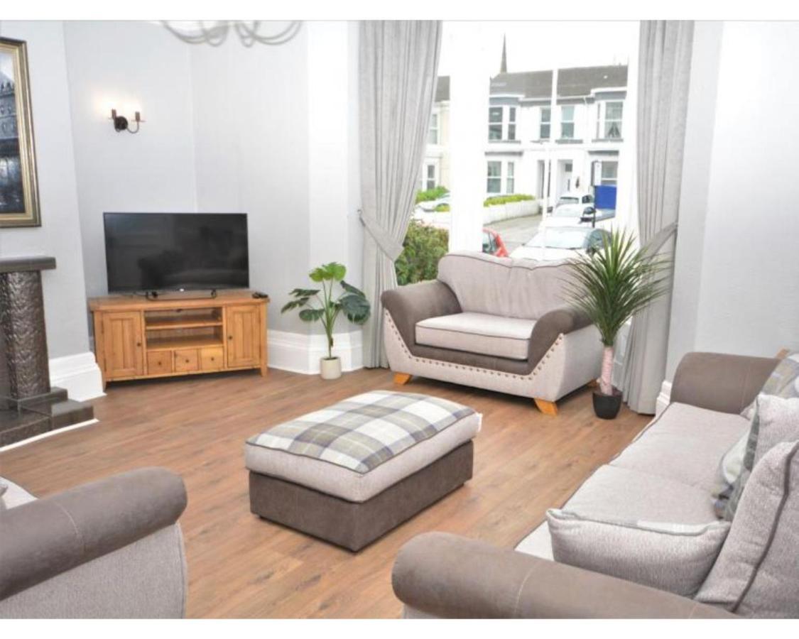 Holiday home Victoria House *