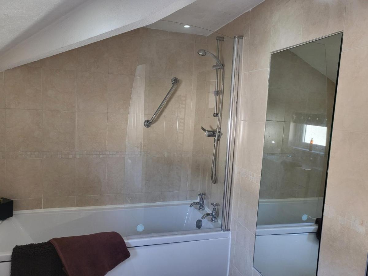 Apartment Executive - Ar Southport