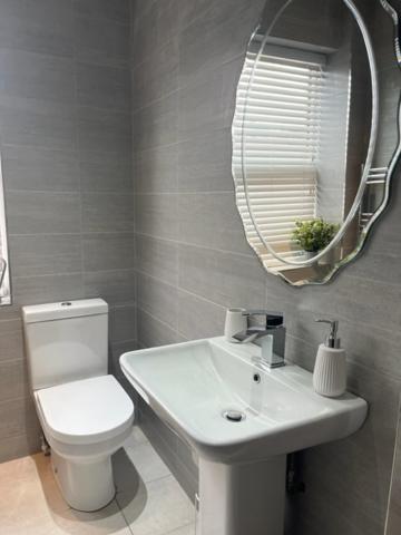 Stanley Street Apartment