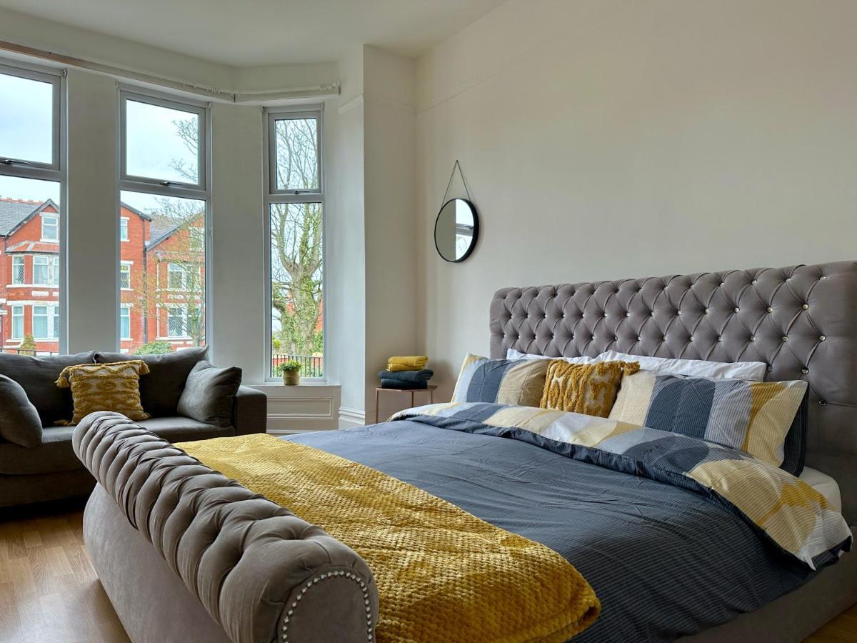 Lathom Road Guest house Southport