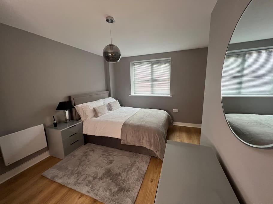 In Birkdale - 2 Bedrooms * Southport