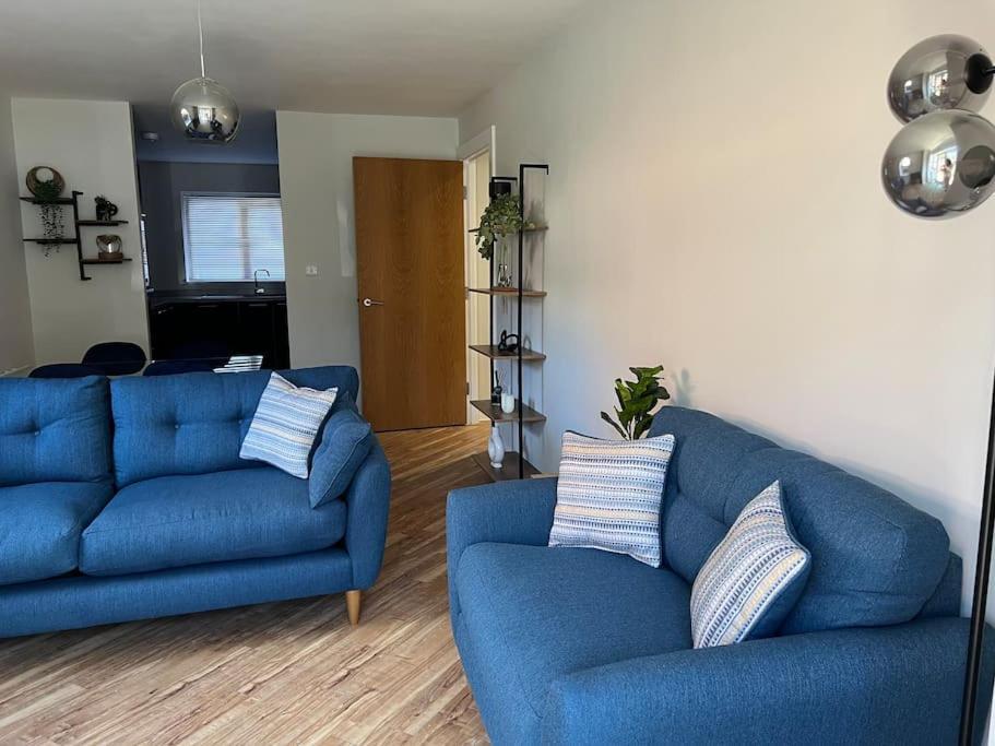 In Birkdale - 2 Bedrooms