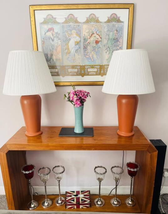 Apartment Rooms@ Remedy 2 Bedroom Southport