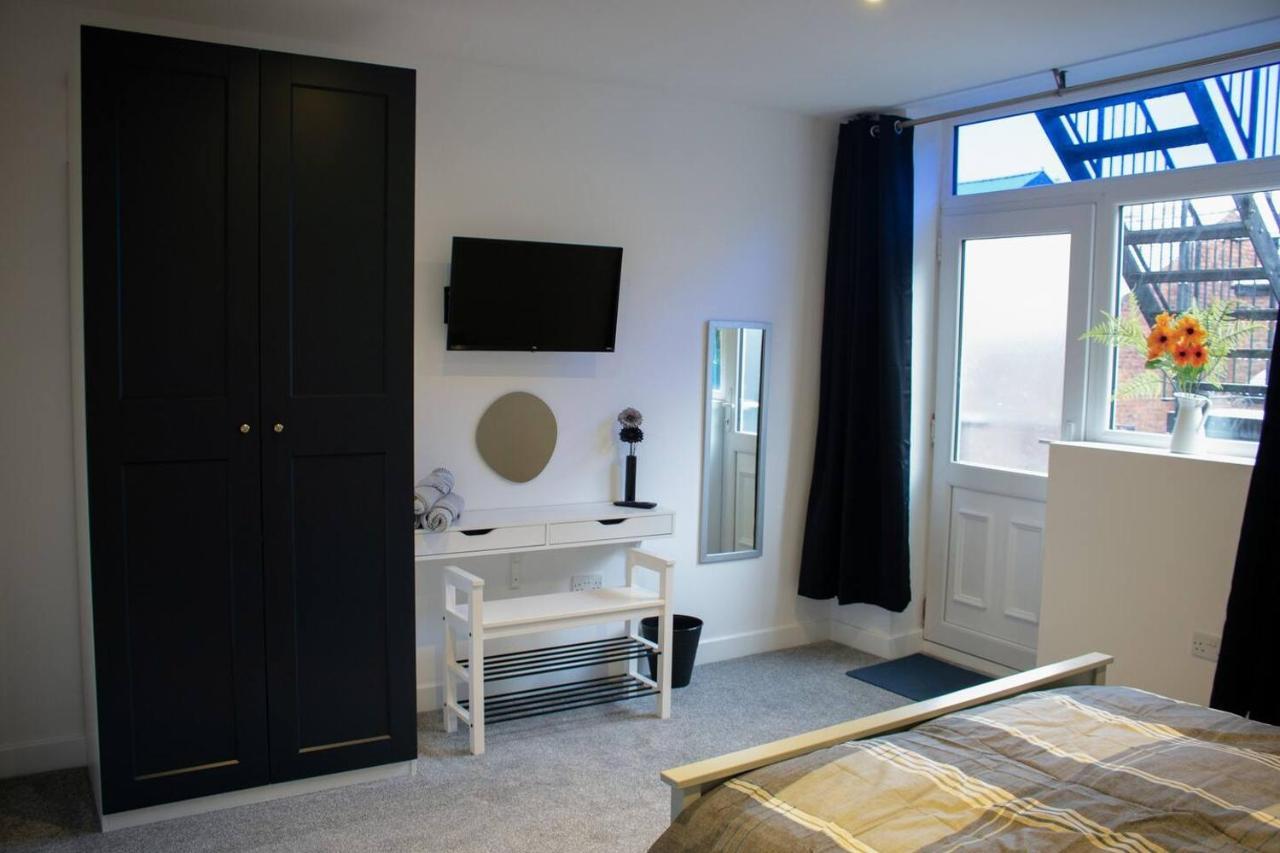 Dolce Lord St. Flat 1