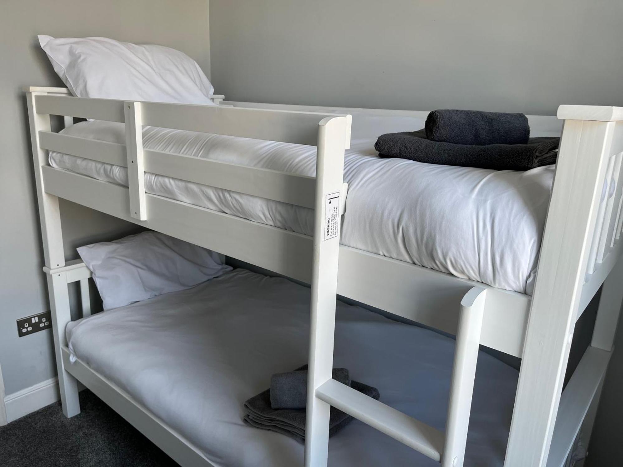 Hotel Beach Suites Southport
