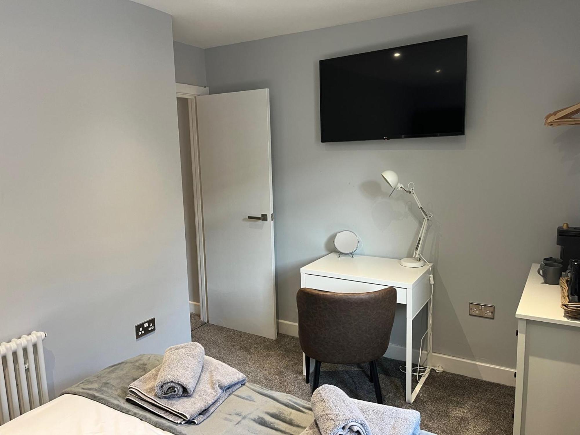 Beach Suites 5* Southport
