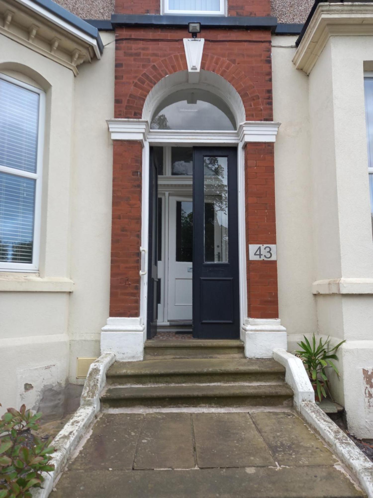 Flat 4, 43 Part Street Homestay
