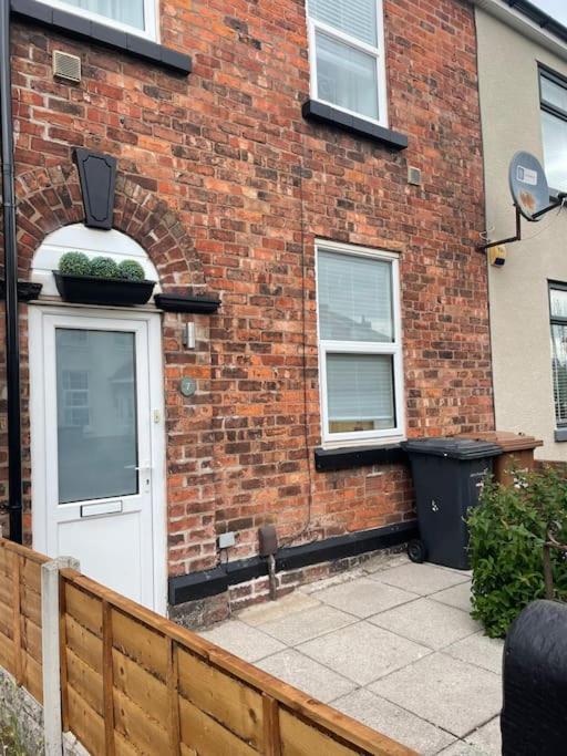 Lemon Tree Terrace In Central *