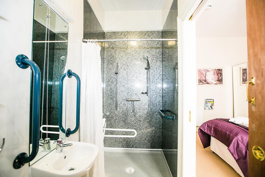 Guest house Birkdale 4*