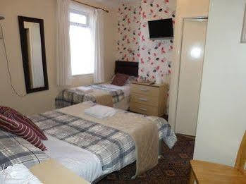 The Warwick 4* Southport