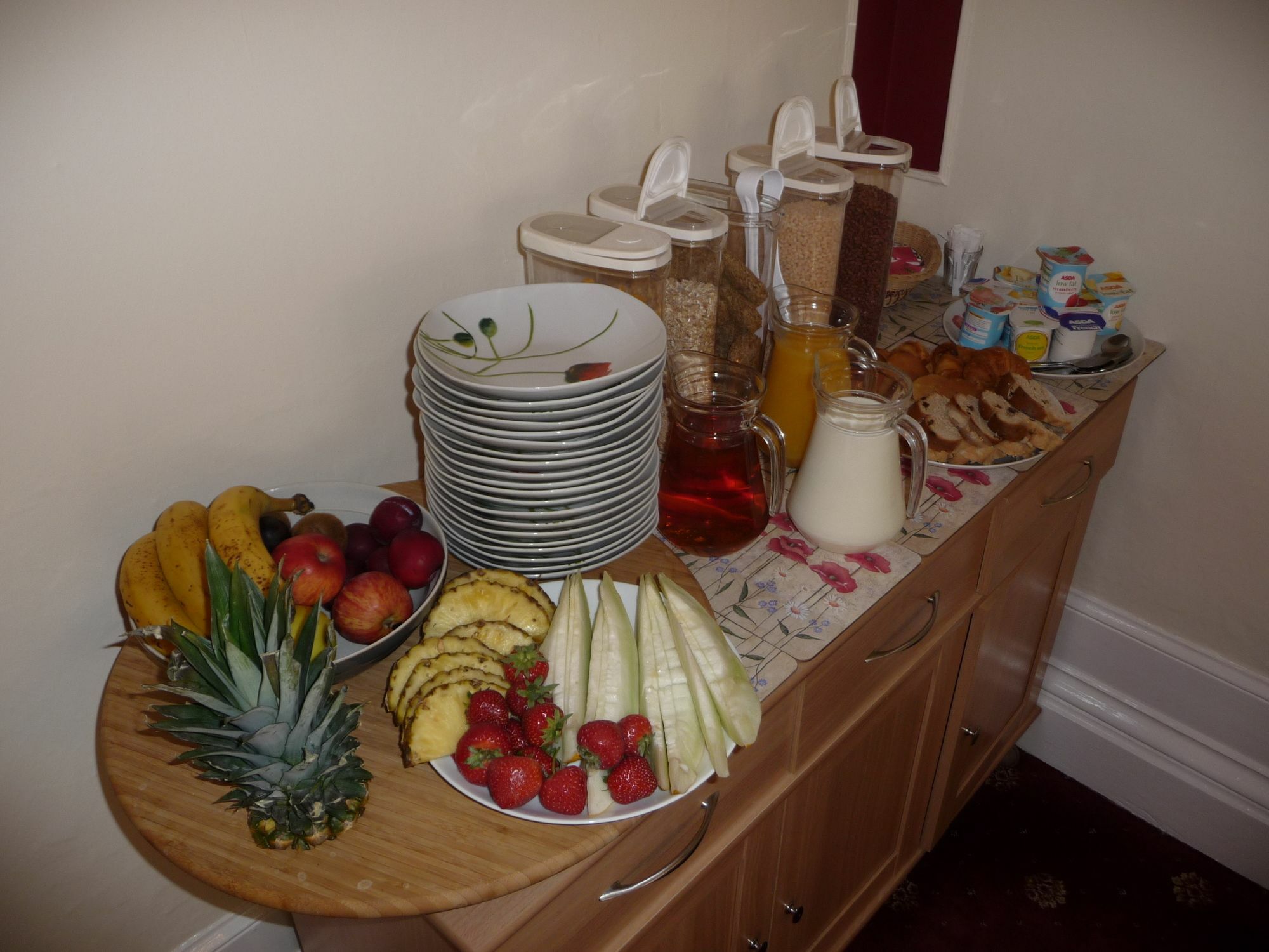 The Warwick Guest house Southport