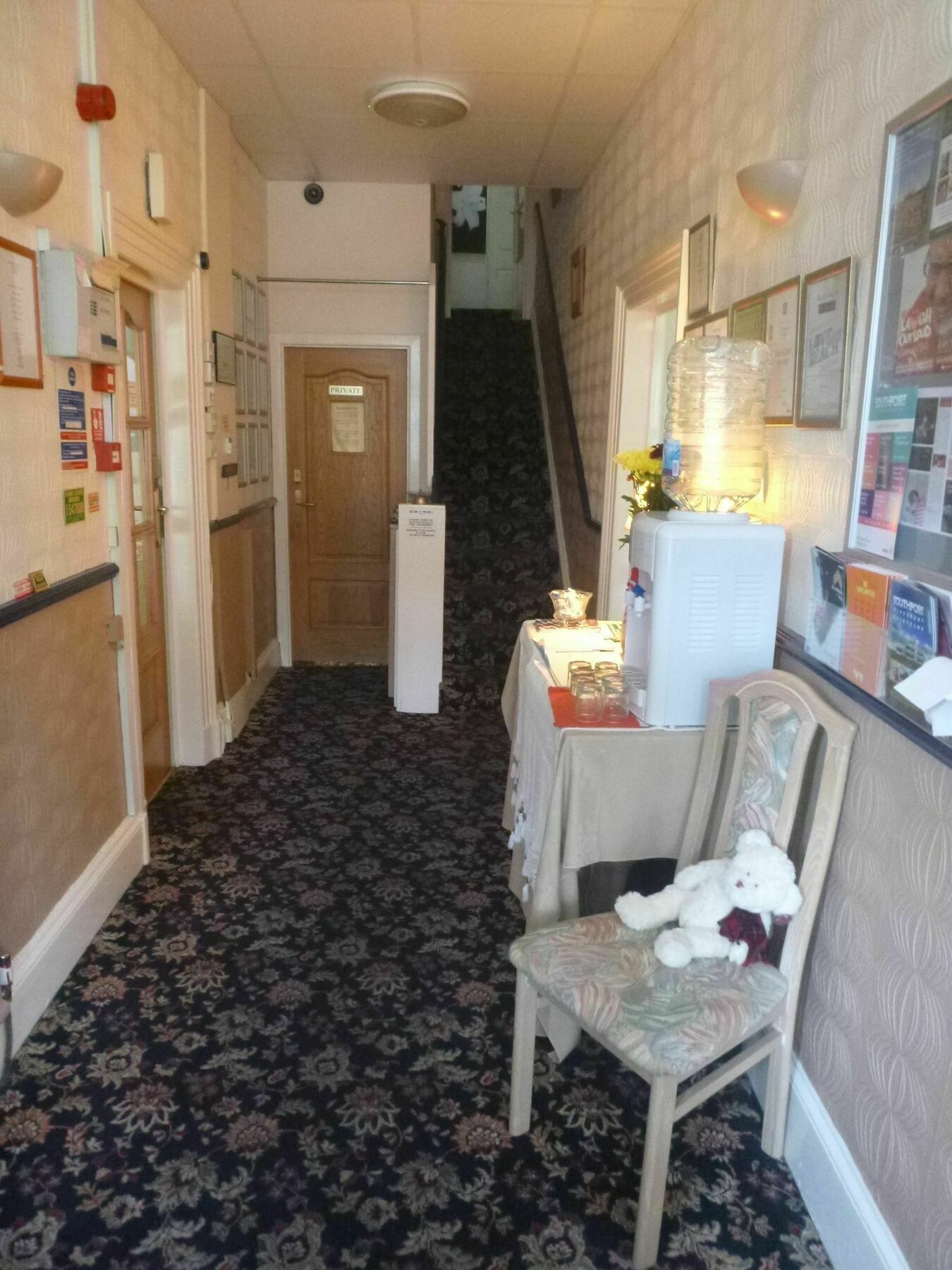 Guest house The Warwick Southport