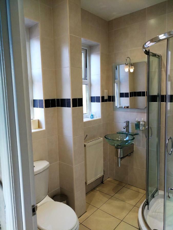 Bay Tree House Southport, United Kingdom Bed & Breakfast Southport