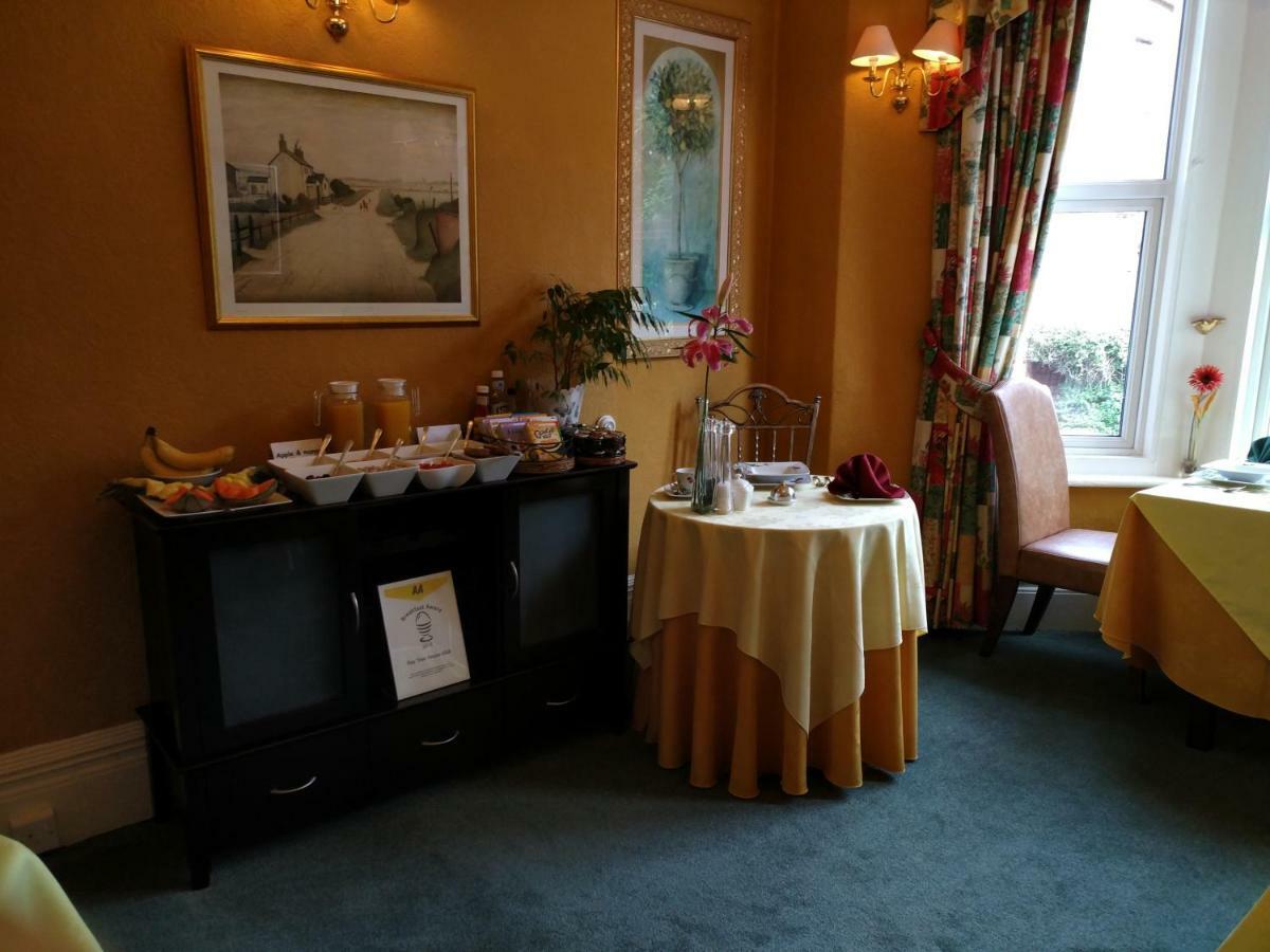 Bed & Breakfast Bay Tree House Southport, United Kingdom 4*