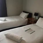 Albert & Victoria Hotel