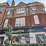 No4 Apartment Birkdale Village
