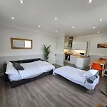 Lakeview Apartment, Central Location, Sea And Lake View, Free Parking