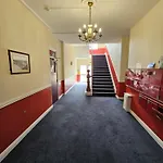 2 Bed Apartment Lakeside On The Promenade Southport