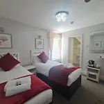 Clifton Villa - Southport