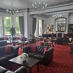 Royal Clifton Hotel