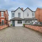 Southport Snug - Wennington Road