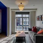 Renaissance 6 - 1 Bedroom Apartment In Southport