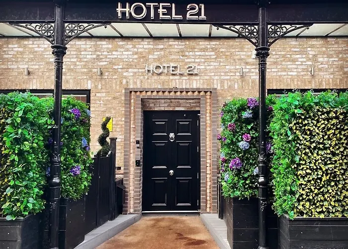 Hotel 21