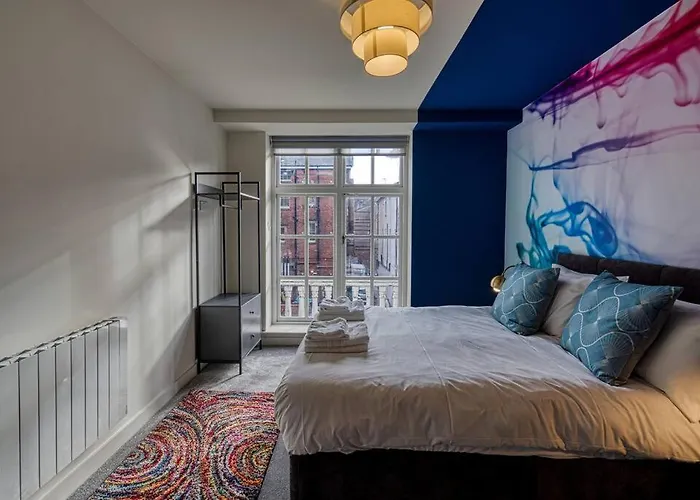 Beautiful 1 Bedroom Apt In The Heart Of Southport