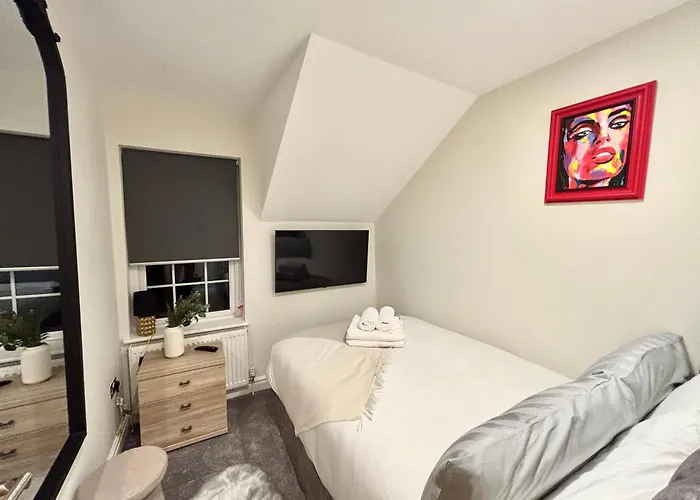 Lethbridge Villa 49 Apartment 3 Super Fibre Wifi, Free Parking