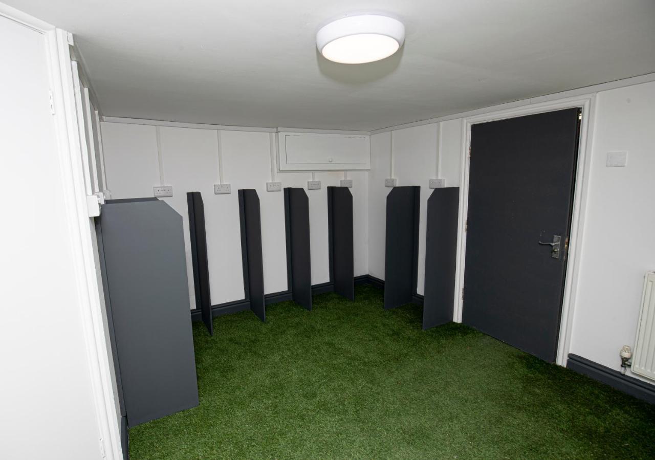 Lynwood House Guest house 4*