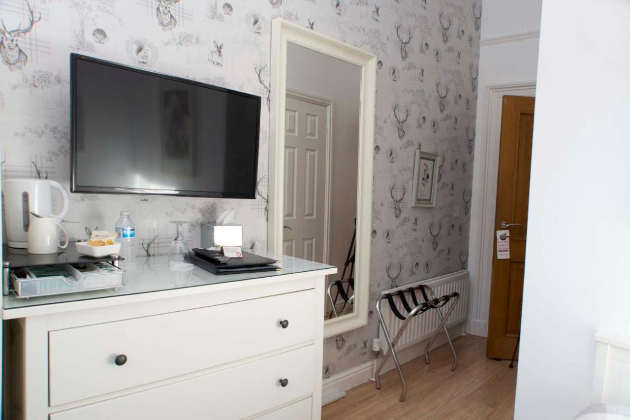 Guest house The Leicester Southport