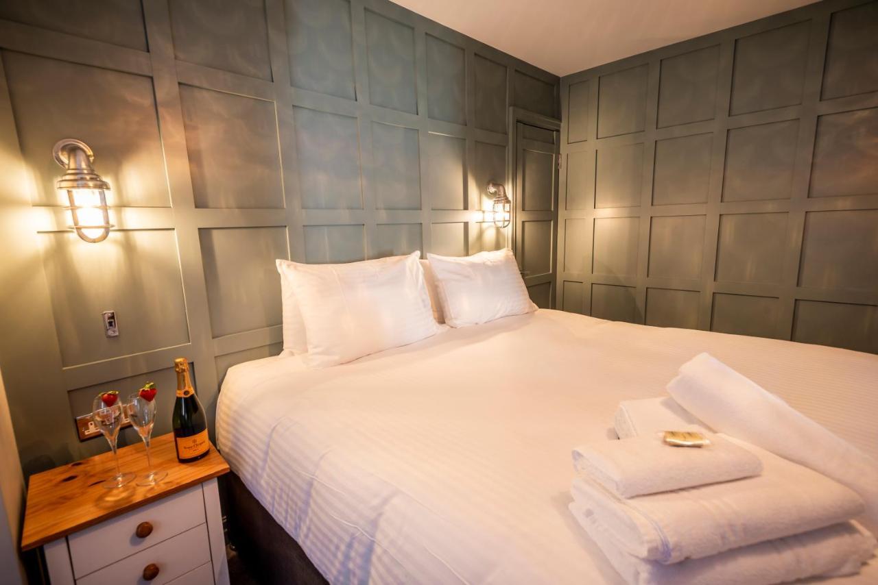 Guest house 3 -min Walk To Pier & Fast Wi-fi & Perfect Getaway