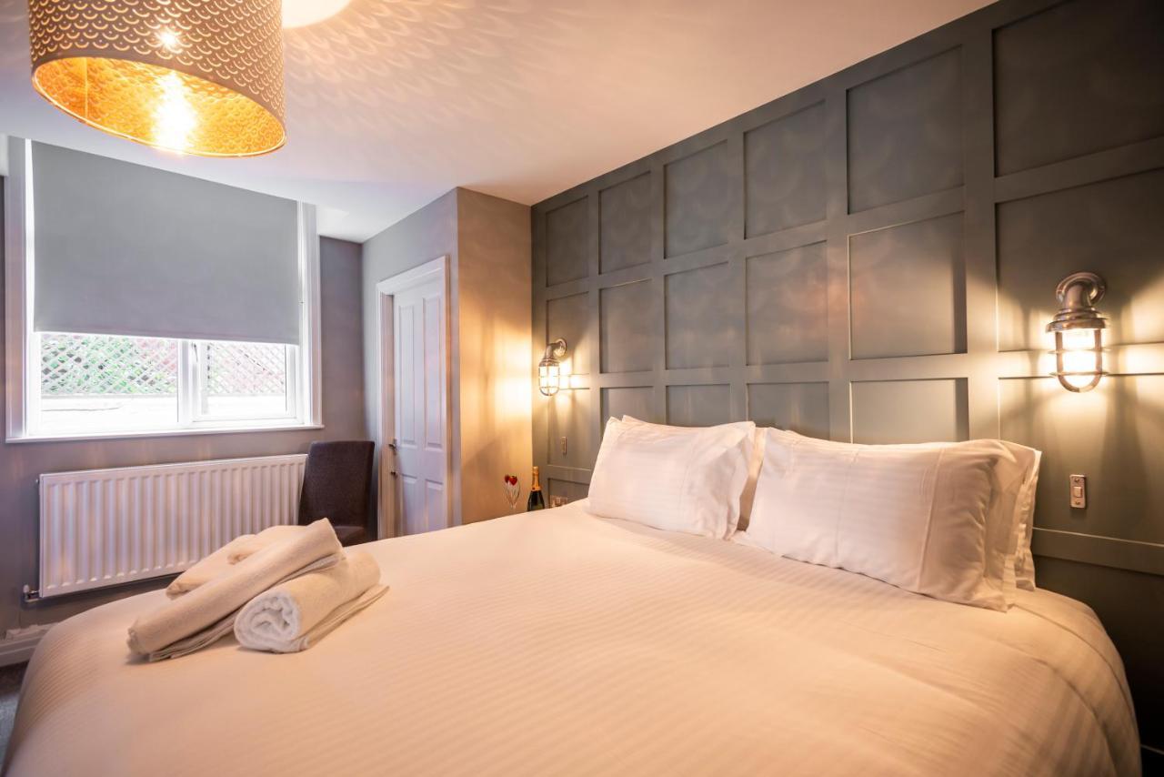 3 -min Walk To Pier & Fast Wi-fi & Perfect Getaway