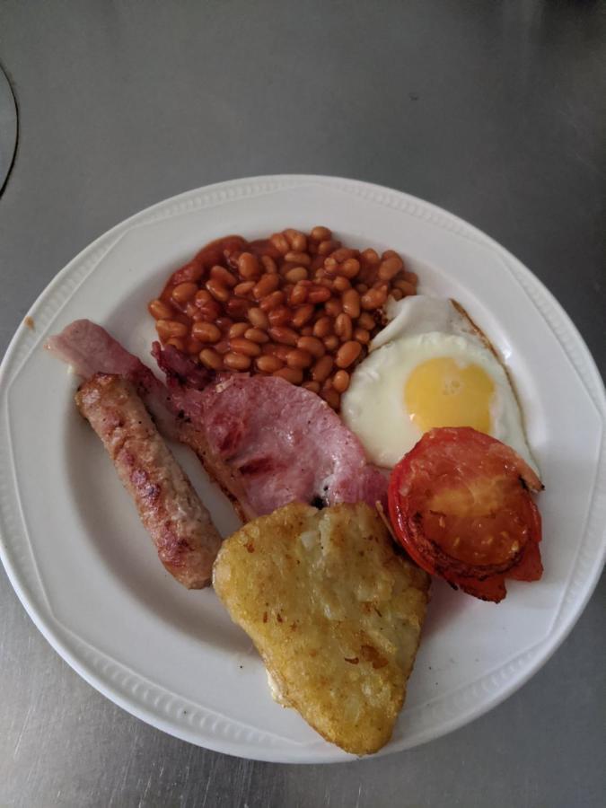 Balmoral Hotel 2*