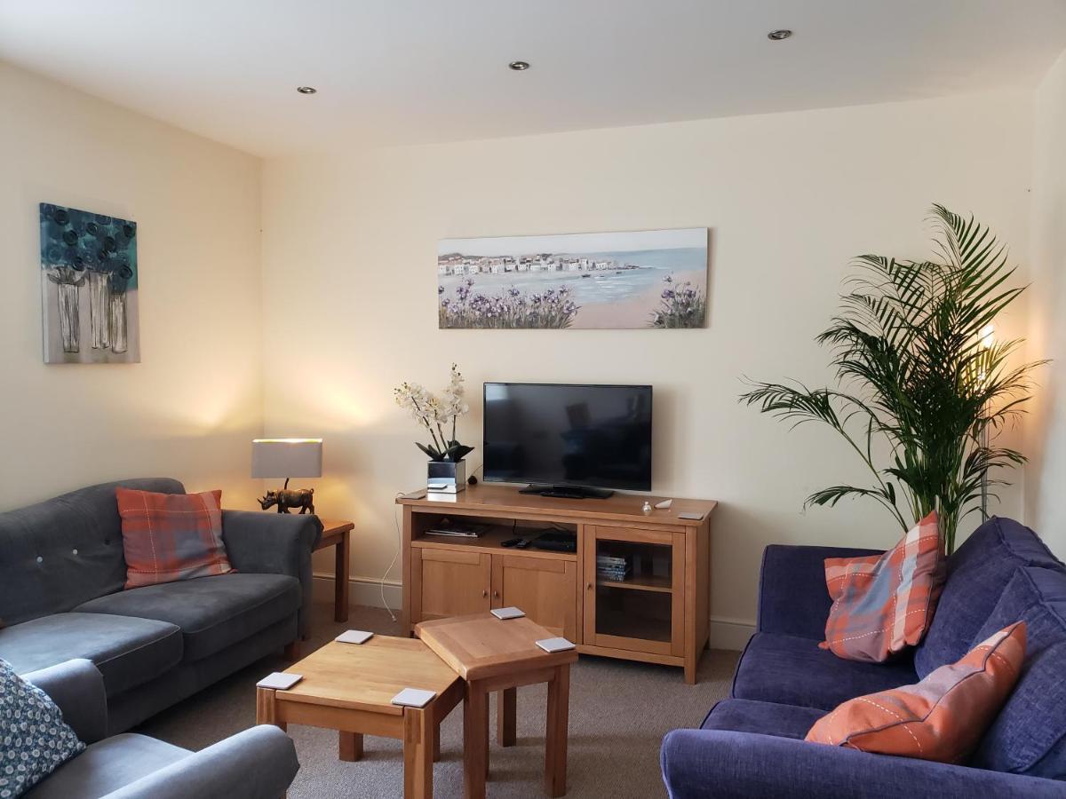 The Shelbourne Apartment *