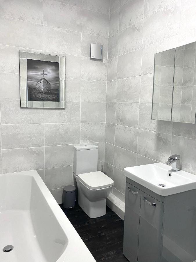 Part St Apartment Southport