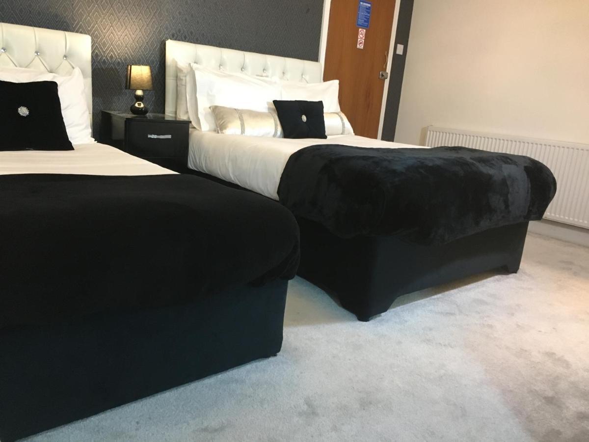 Aaron Guest house Southport