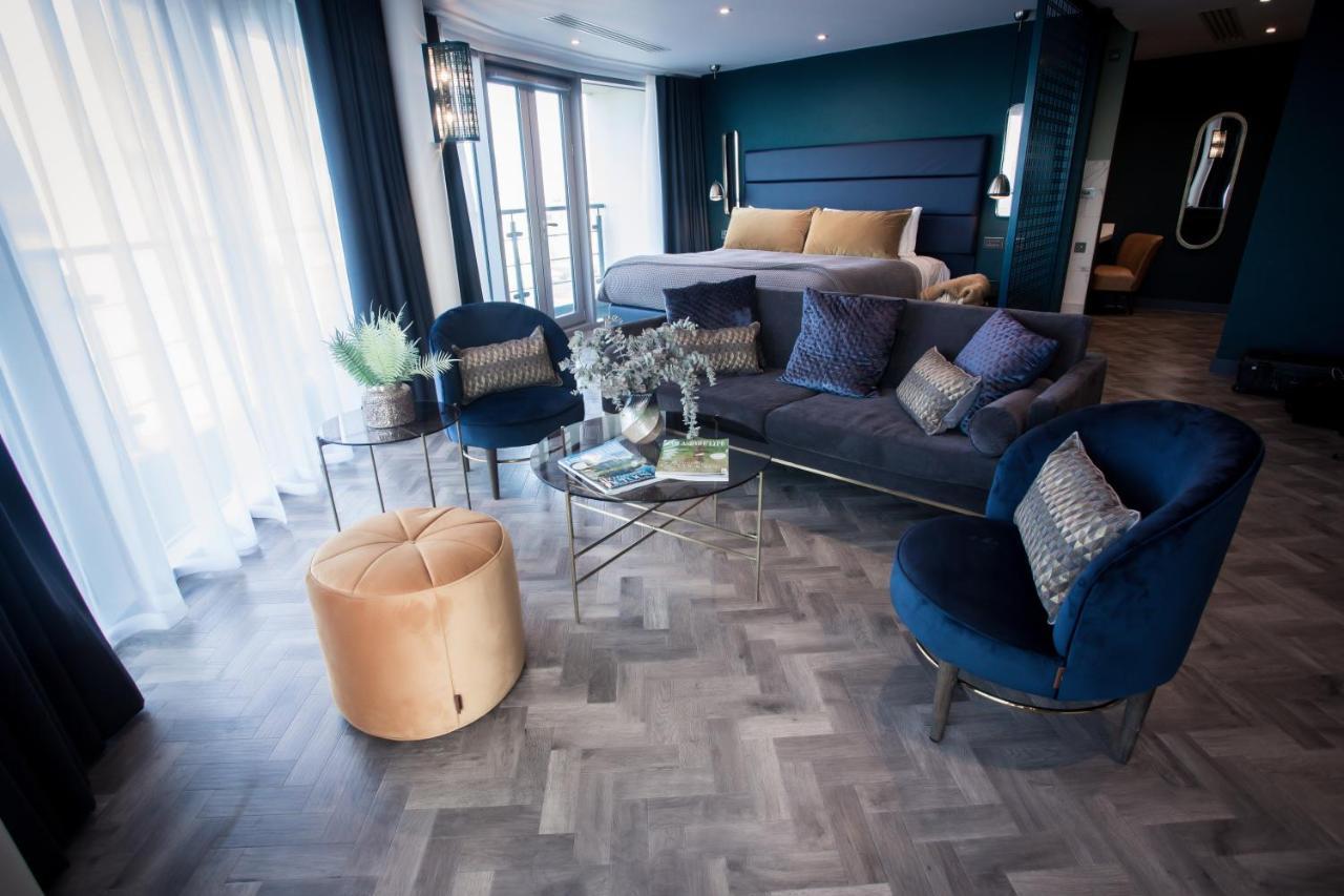 Waterfront 4* Southport