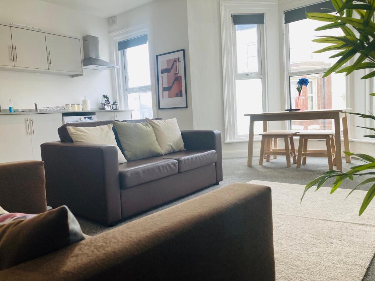 Westcliffe Apartment Southport