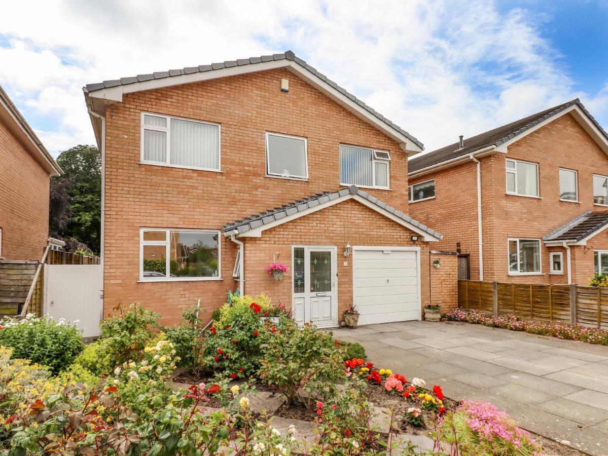 Spring Close Holiday home Southport