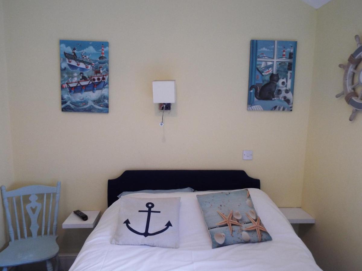 Guest house Captain's Quarters