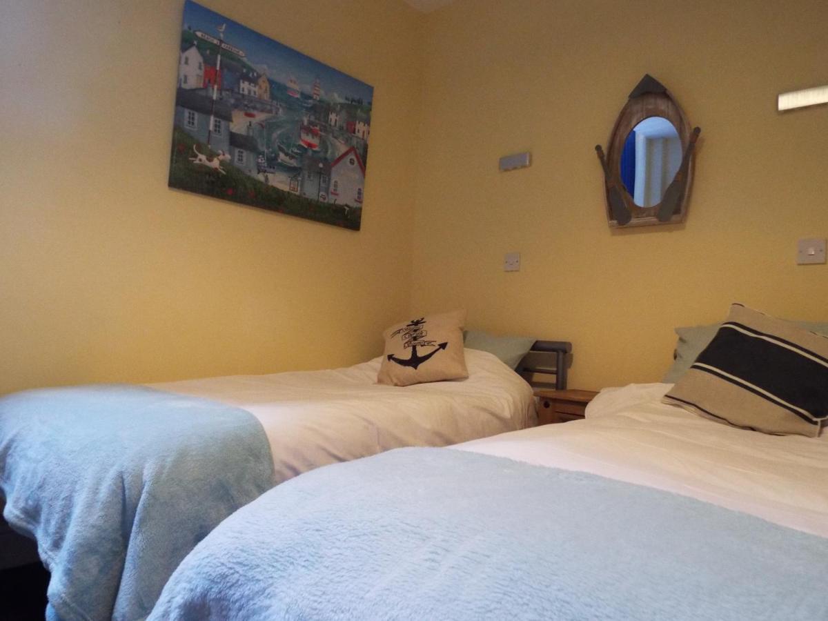 Guest house Captain's Quarters Southport