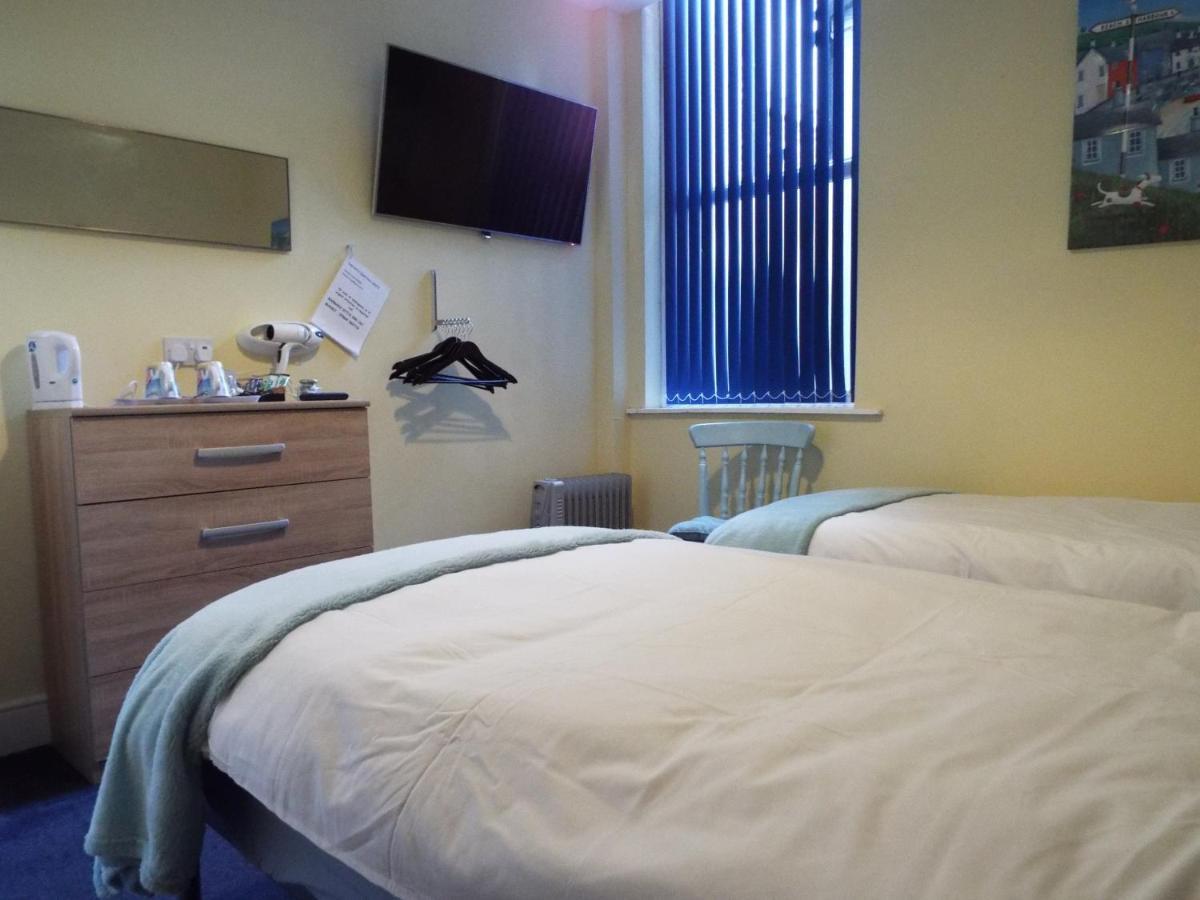 Guest house Captain's Quarters *
