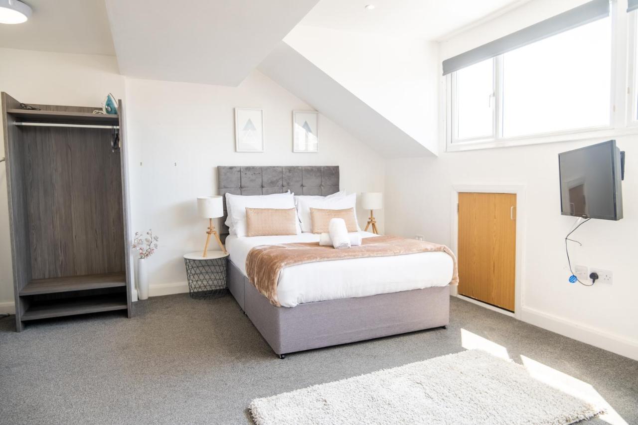 Westcliffe Apartment Southport