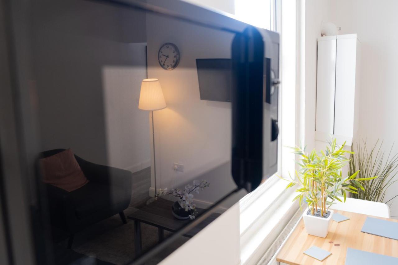 Westcliffe Apartment *