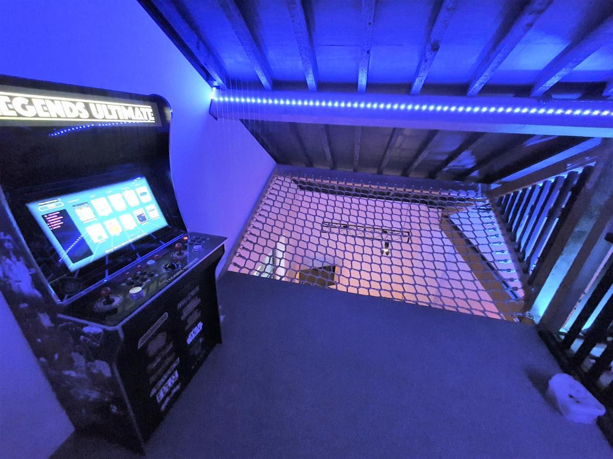 The Eden Warehouse - Gold Apartment, Sleeps 6