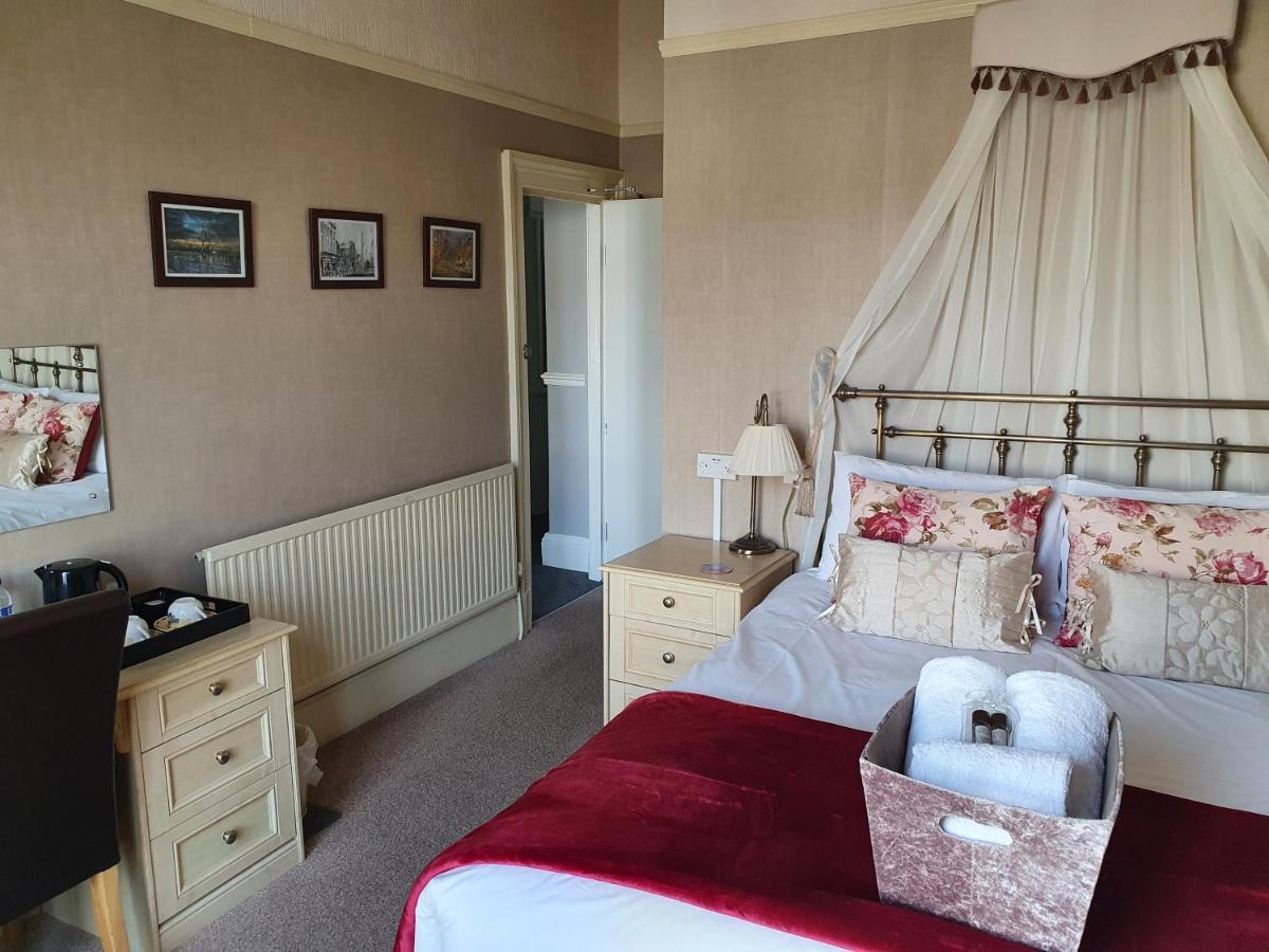 Bed & Breakfast The Braemar 4*
